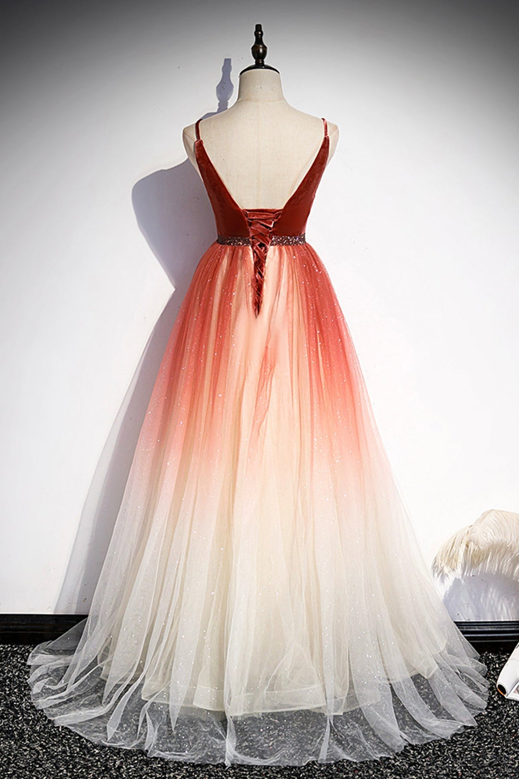 Vestido de noche de tul con escote en V y corte en A, talla 74