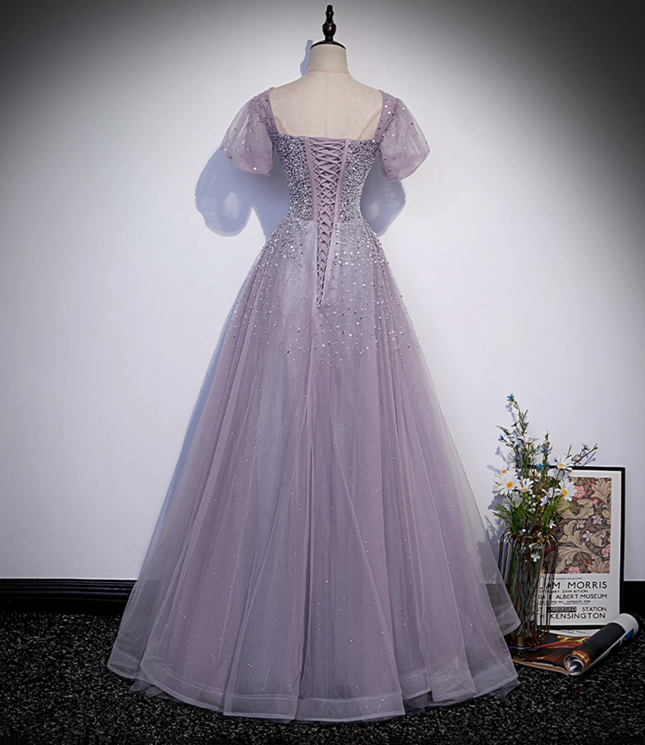 Vestido largo de fiesta de tul morado con cuentas, corte en A, talla 59