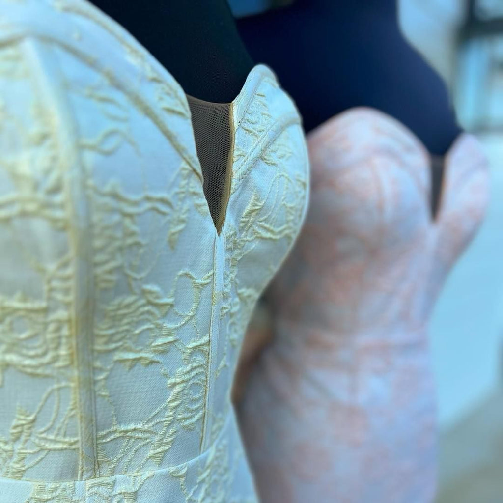 Robe de bal sirène bustier à imprimé floral avec fente
