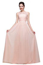 Vestidos de dama de honor largos hasta el suelo, corte en A, cuello redondo, fajín, gasa y apliques