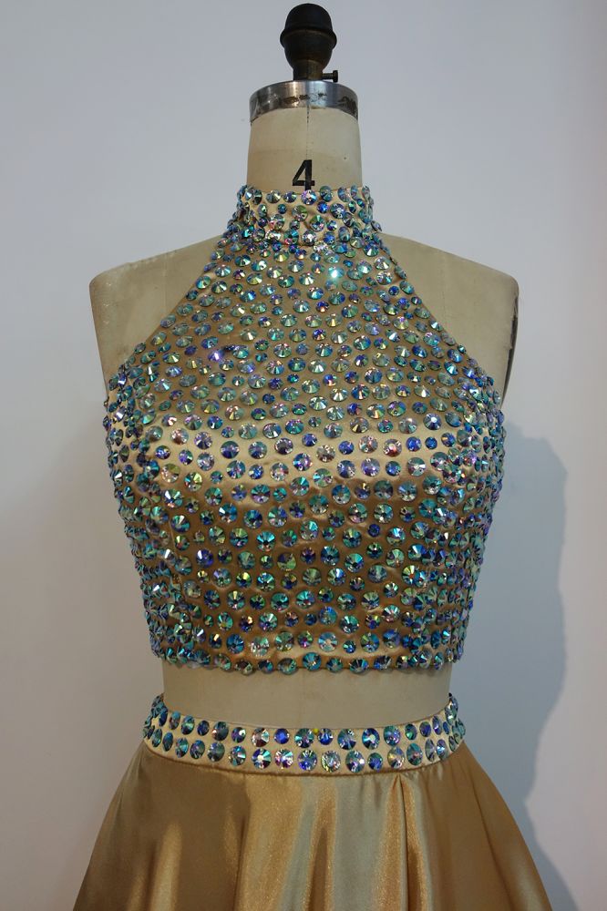 Robes de bal deux pièces longues en forme de A, dos nu, ornées de cristaux