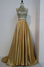 Robes de bal deux pièces longues en forme de A, dos nu, ornées de cristaux