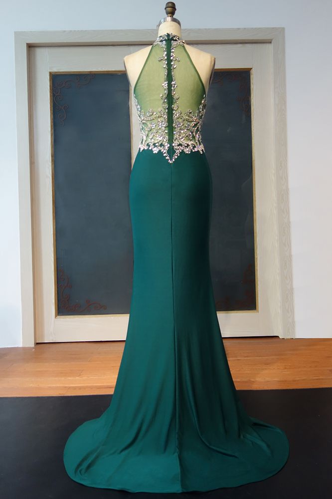 Robe de bal sirène longue à col halter ornée de cristaux