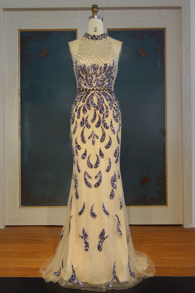 Robes de bal sirène longues à dos nu et à sequins
