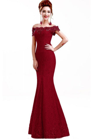 Vestidos de dama de honor de encaje estilo sirena hasta el suelo con hombros descubiertos