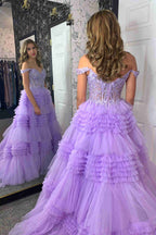 Robe de bal longue en tulle à épaules dénudées et à volants étagés
