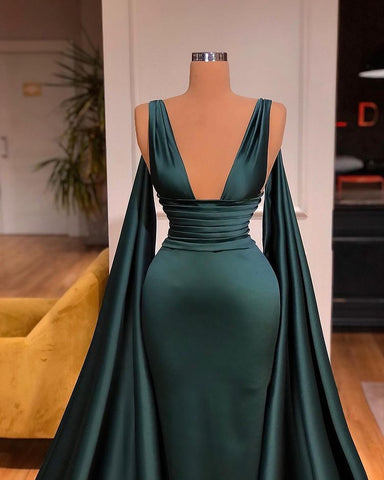 Robe de bal sirène glamour à décolleté plongeant en V et sans manches