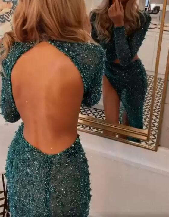Glamorous Green Slit Prom Dress Long Sequins Beadings Long Sleeve