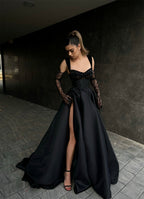 Robes de soirée glamour longues en dentelle noire sans manches avec fente longue disponibles en ligne
