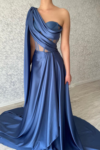 Robes de soirée glamour longues bleues asymétriques sans manches