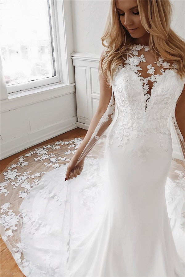 Vestidos de novia largos de sirena con apliques de encaje y estilo glamuroso