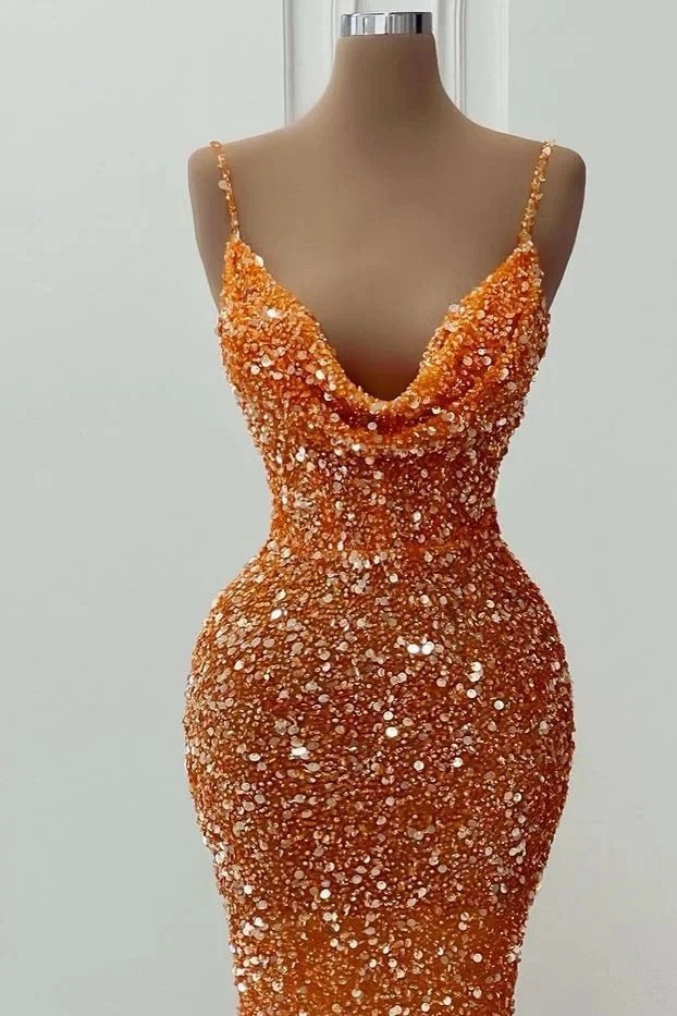 Robes de bal glamour longues sirène à bretelles spaghetti et sequins