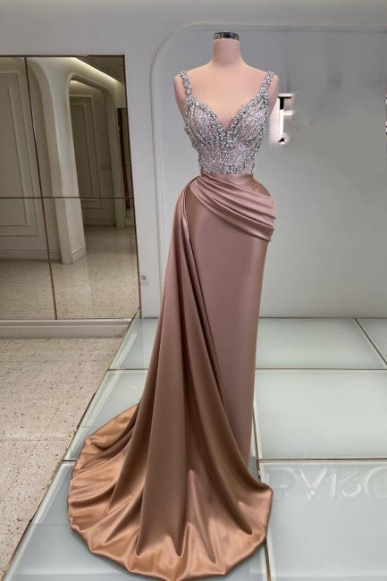 Robe de bal longue sirène glamour à col en V sans manches et bijoux