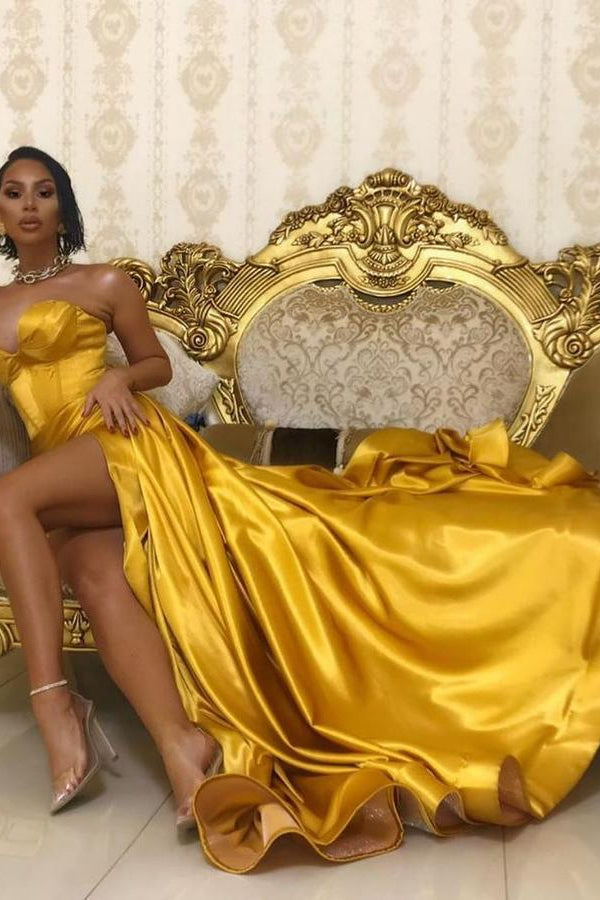 Robe de bal longue et glamour fendue en solde, taille haute