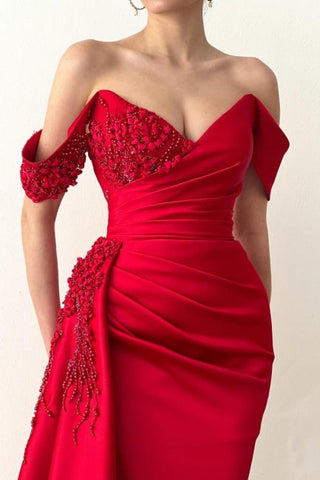 Glamurosos vestidos largos rojos de sirena con encaje y hombros descubiertos para fiestas de noche