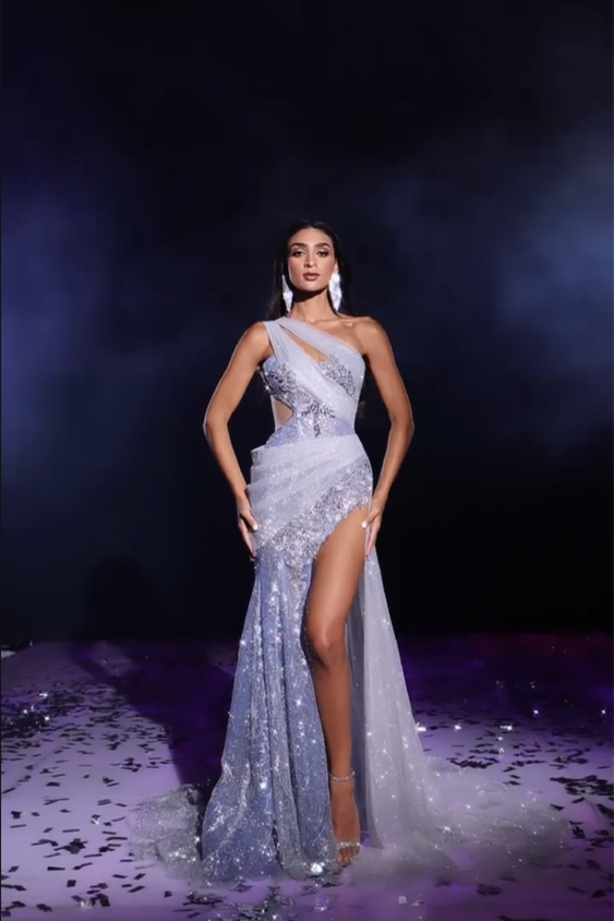Robe de bal sirène asymétrique glamour à perles et fente en dentelle