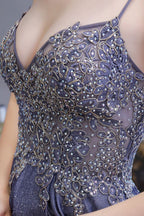Vestido de fiesta glamuroso de tirantes finos con efecto degradado morado y corte en A