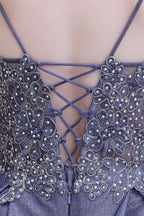 Vestido de fiesta glamuroso de tirantes finos con efecto degradado morado y corte en A