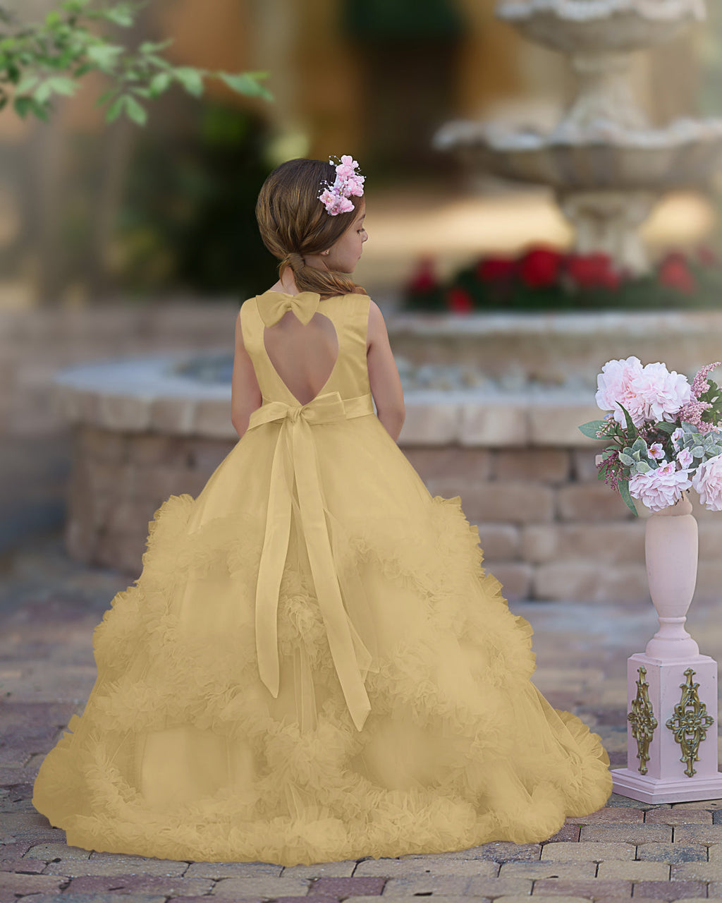 Vestido de niña de las flores de corte A, de satén y tul, hasta el suelo, con volantes en cascada. 
