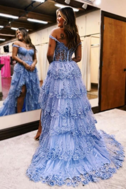 Superbe robe de bal trapèze en dentelle, épaules dénudées, sans manches, avec fente