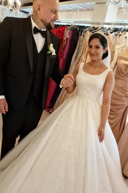 Magnifiques robes de mariée sans manches de coupe trapèze en dentelle