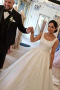 Magnifiques robes de mariée sans manches de coupe trapèze en dentelle