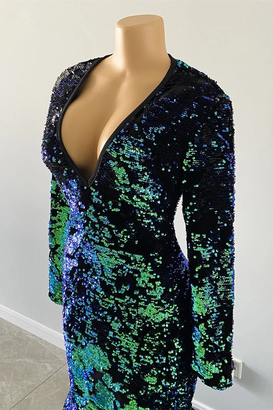 Gorgeous Dark Green V-neck Long Sleeve Floor-length Mermaid Prom Dresses