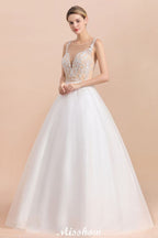 Magnifique robe de bal blanche sans manches à col illusion et boutons