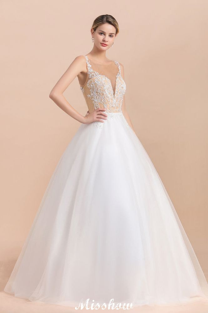 Magnifique robe de bal blanche sans manches à col illusion et boutons