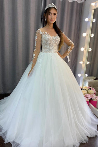 Precioso vestido de novia largo de corte A, de tul y encaje, con mangas.