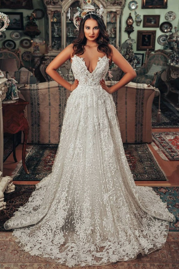 Precioso vestido de novia largo de corte A con escote en V y encaje floral 3D