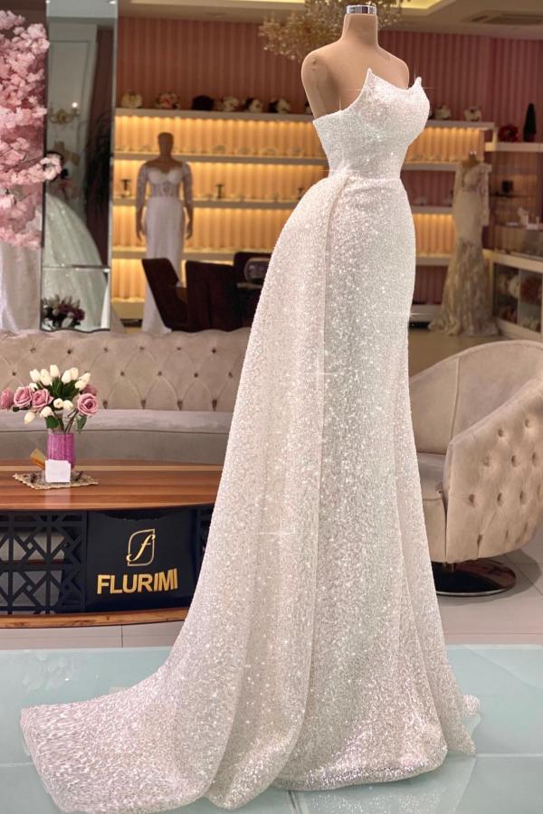 Precioso vestido largo de sirena con lentejuelas y escote corazón para baile de graduación