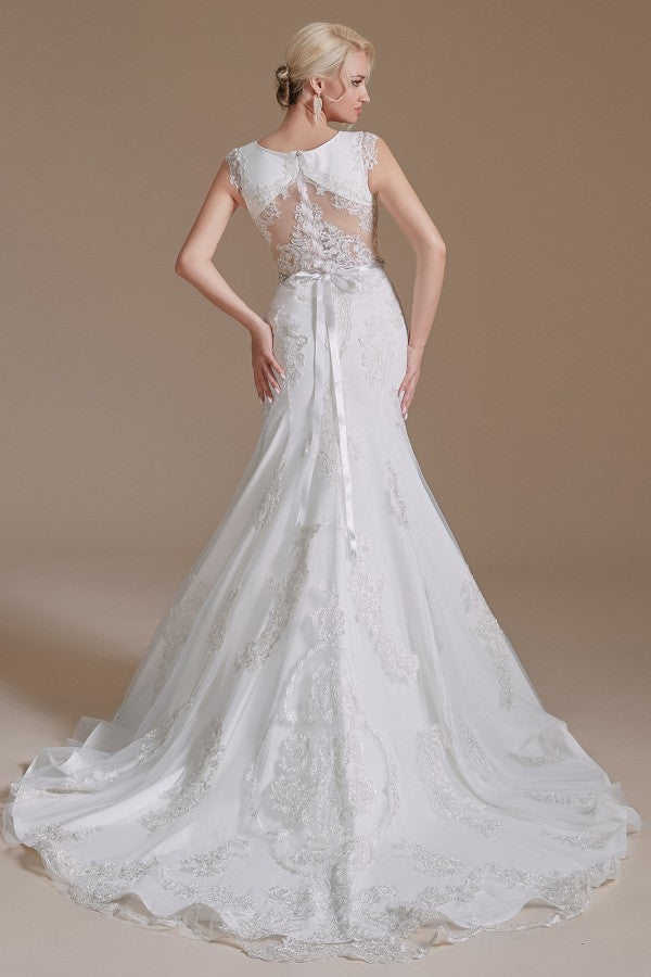 Precioso vestido de novia largo de sirena con tul, encaje y joyas