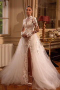 Magnifique robe de mariée trapèze à manches longues, ornée de tulle et de dentelle, dos nu et fente.