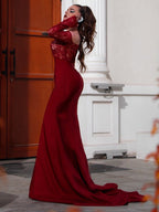 Magnifique robe de bal sirène en satin tissé élastique à appliqués, épaules dénudées et manches longues