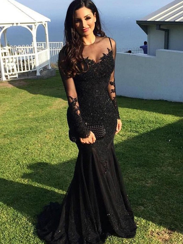 Preciosos vestidos de fiesta de sirena de manga larga con cuello transparente y apliques de spandex