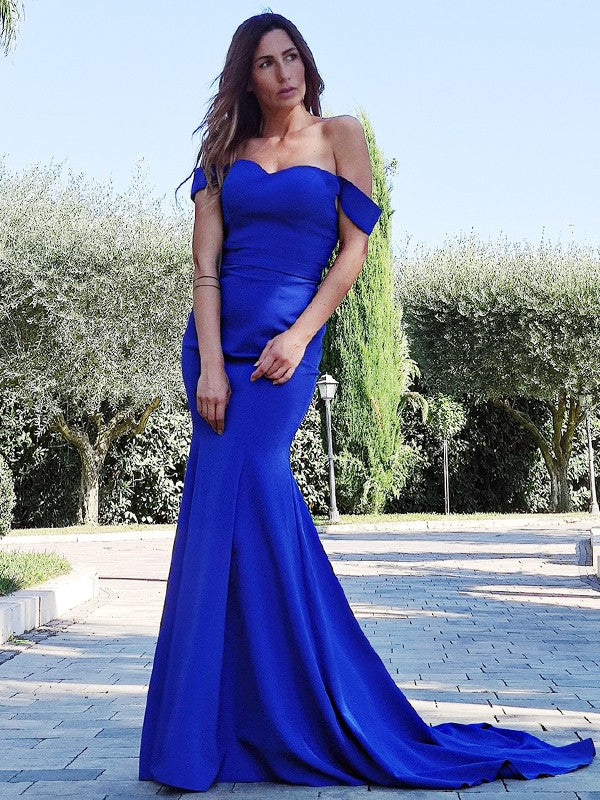 Preciosos vestidos de fiesta de sirena sin mangas con volantes de satén y hombros descubiertos