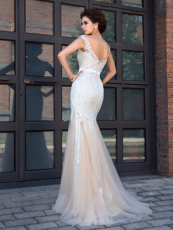Preciosos vestidos largos de fiesta de tul con cuello transparente, apliques en el cuello y mangas cortas, estilo sirena.