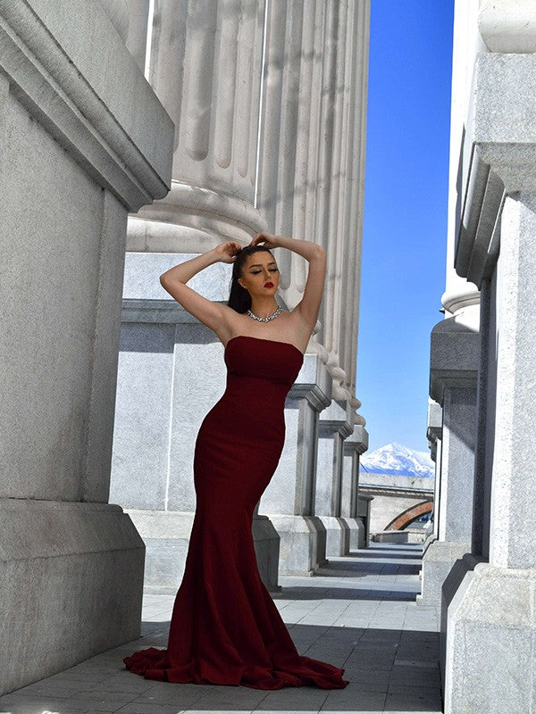 Magnifiques robes de bal sirène sans manches à volants en crêpe stretch et bustier