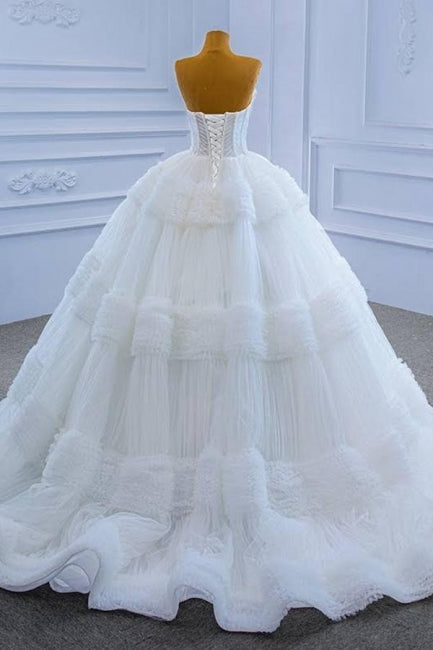 Preciosos vestidos de novia largos blancos de corte princesa, sin mangas y de línea A
