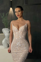 Precioso vestido de sirena sin mangas con lentejuelas y purpurina para baile de graduación.