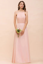 Vestido de dama de honor rosa con escote halter, largo hasta el suelo, para eventos formales.