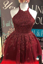 Robe de bal dos nu en dentelle bordeaux, coupe trapèze, dos nu, modèle PD373