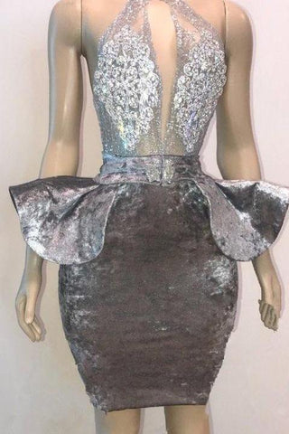 Vestidos cortos de fiesta con apliques y escote halter con abertura en forma de ojo de cerradura