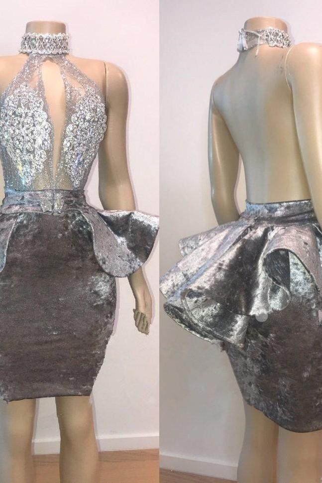 Halter Keyhole Neckline Appliques Short Prom Dresses