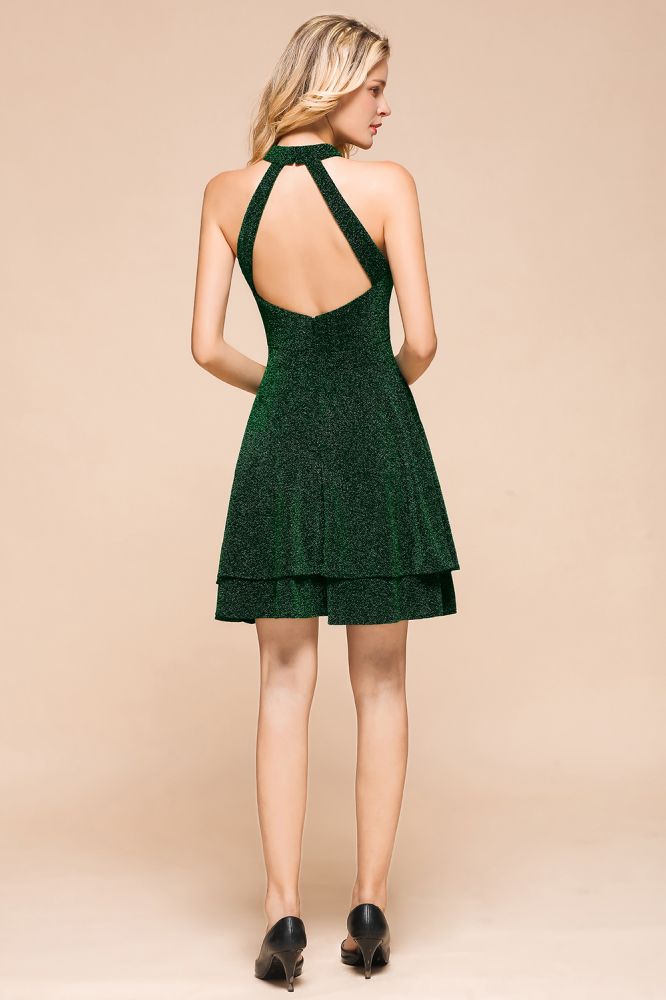 Robe de bal dos nu mi-longue sans manches en soie vert foncé brillante