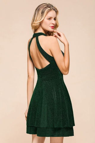 Robe de bal dos nu mi-longue sans manches en soie vert foncé brillante