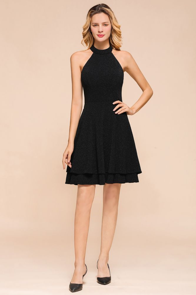 Robe de bal dos nu mi-longue sans manches en soie vert foncé brillante