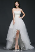 Robe de mariée asymétrique en tulle et dentelle, coupe trapèze, style A-line