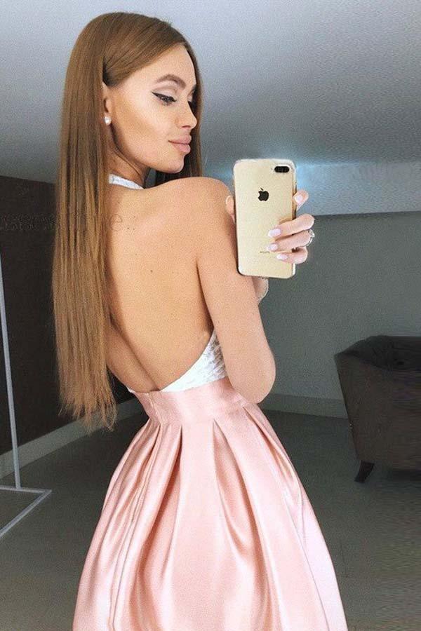 Vestido corto rosa plisado de fiesta con cuello alto, espalda descubierta y corpiño de encaje PD272